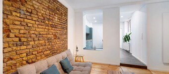 Apartment 'Ferienwohnung Rheinschlendern' with Shared Terrace and Wi-Fi