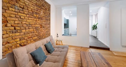 "Ferienwohnung Rheinschlendern" mit Terrasse und WLAN