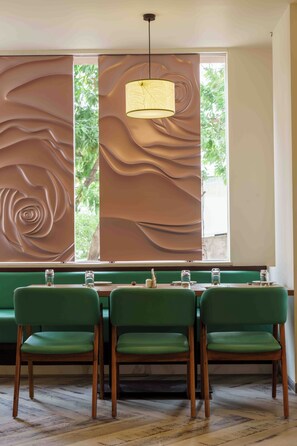 Restaurant - O'Nest Elite (Miraj)