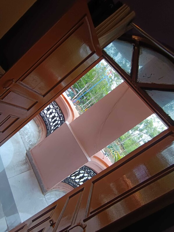 ファミリー ルーム | バルコニー