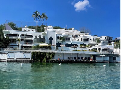 Marina Palace Tequesquitengo