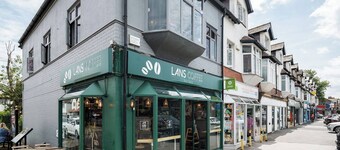 Chic 3BR Home with Balcony & Free Parking