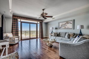 Immagine non classificata, 5 di 33, pulsante