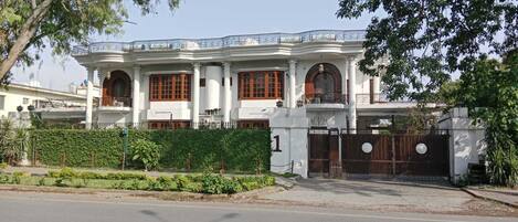 Façade de lâhĂ©bergement