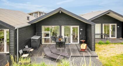 "Antonelle" - from the sea by Interhome