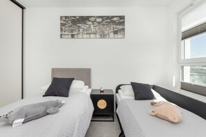 公寓, 2 间卧室, 阳台 | 2 多间卧室、熨斗/熨衣板、免费 WiFi、床单