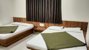 Peralatan tempat tidur hipoalergenik, Wi-fi percuma, cadar katil 