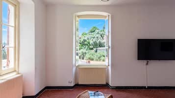 Appartamento familiare, 2 camere da letto, microonde (Salvia House In Mulinetti - 10min) | Area soggiorno