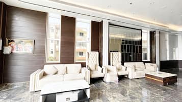 Sala de estar en el lobby