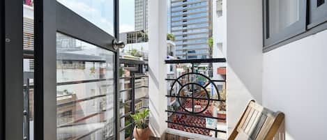 King Room with Balcony | Balcony