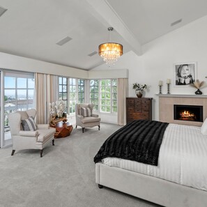 House | 5 bedrooms - 1423 Floresta Place (Pacific Palisades)