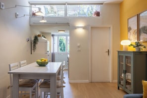 Apartment, Stadtblick | Eigene Küche | Großer Kühlschrank, Mikrowelle, Ofen, Espressomaschine