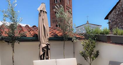 Lucca Old Town Apartment