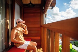 Signature-Zimmer, 1 King-Bett, Balkon, Meerblick | Balkon