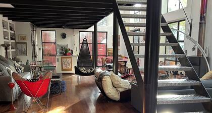 Maison atypique façon Loft à moins de 10 mn des plages et du centre ville