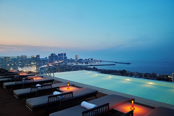 Outdoor pool, cabanas (surcharge), sun loungers