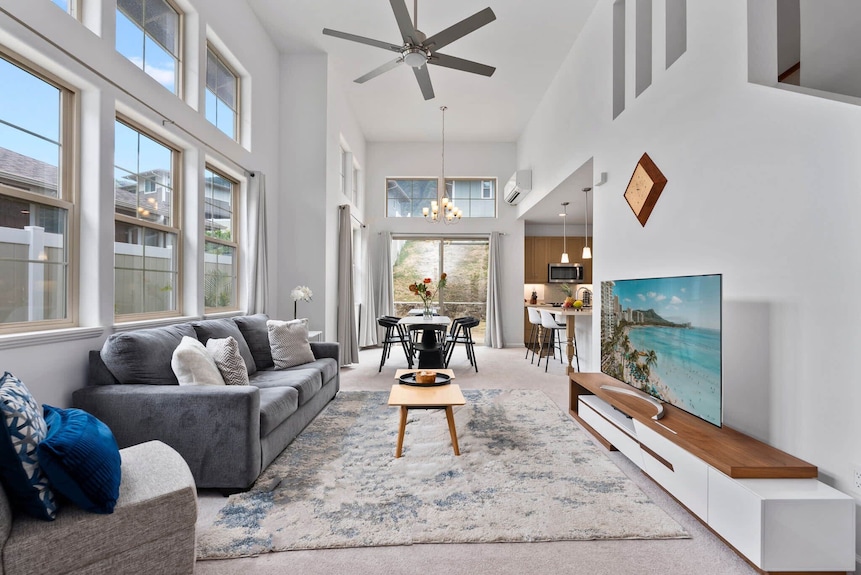 @Marbella Lane - Elegant 3br W/ Marvelous Views - O‘ahu, HI