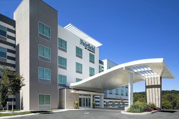 Fairfield Inn & Suites Nashville Bellevue - Nashville, TN
