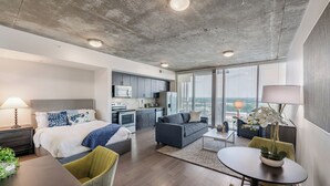 Studio, 1 giường cỡ queen | Bàn ủi/dụng cụ ủi quần áo, truy cập Internet không dây miễn phí 