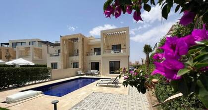 Aesthetic 3Bdr Villa: Your stunning Viewpoint!
