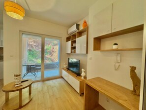 Living area - Couple Studio Angela (Budva)