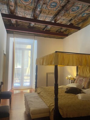 3 chambres, fer et planche à repasser, Wi-Fi, literie fournie