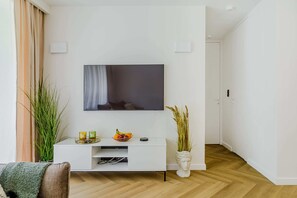 TV, offices