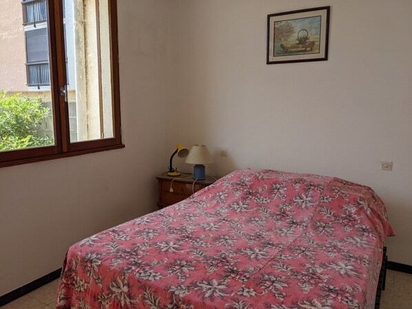 1 quarto