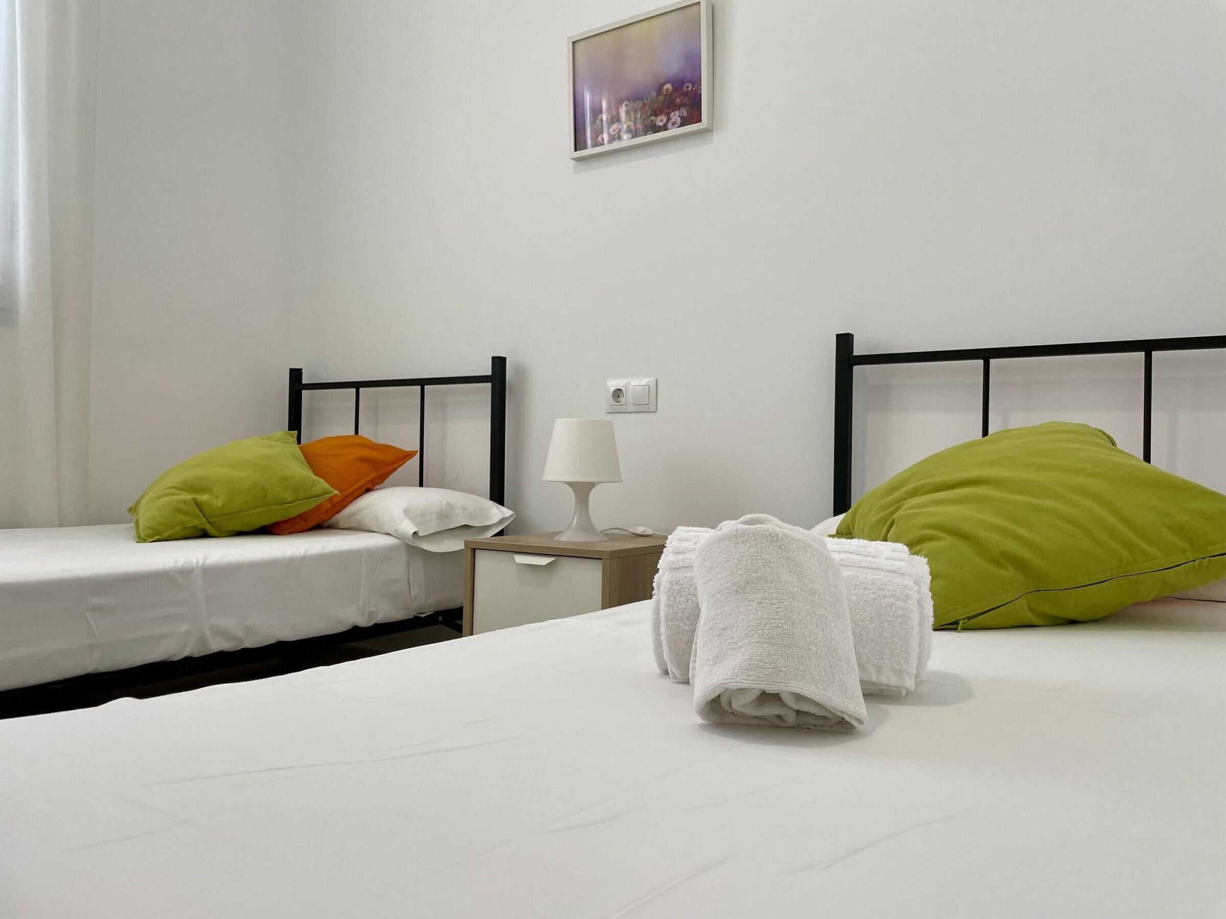 2 habitaciones, wifi gratis y ropa de cama 