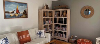 Lazy Sails Port - Pets welcome outside , WiFi