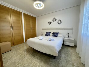 4 habitaciones, wifi gratis y ropa de cama