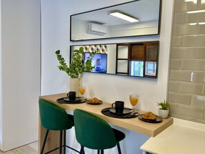 Dining - Unique apartment at Plaza de la Corredera, Cordobese Juderia, 5 min from mosque-cathedral (Córdoba)