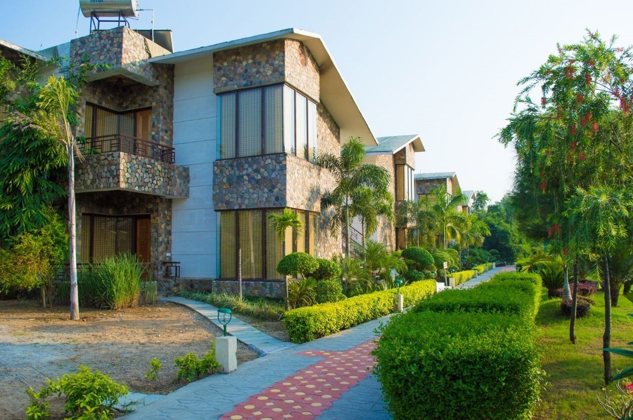 Mặt tiền nơi lưu trú