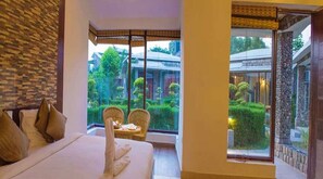 Rebound | Egyptian cotton sheets, premium bedding, down comforters - The Roar Resort. (Ramnagar)