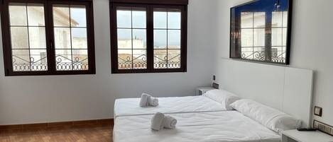 2 bedrooms, free WiFi, bed sheets