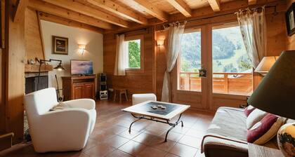 Cozy chalet for 6 near slopes, La Clusaz