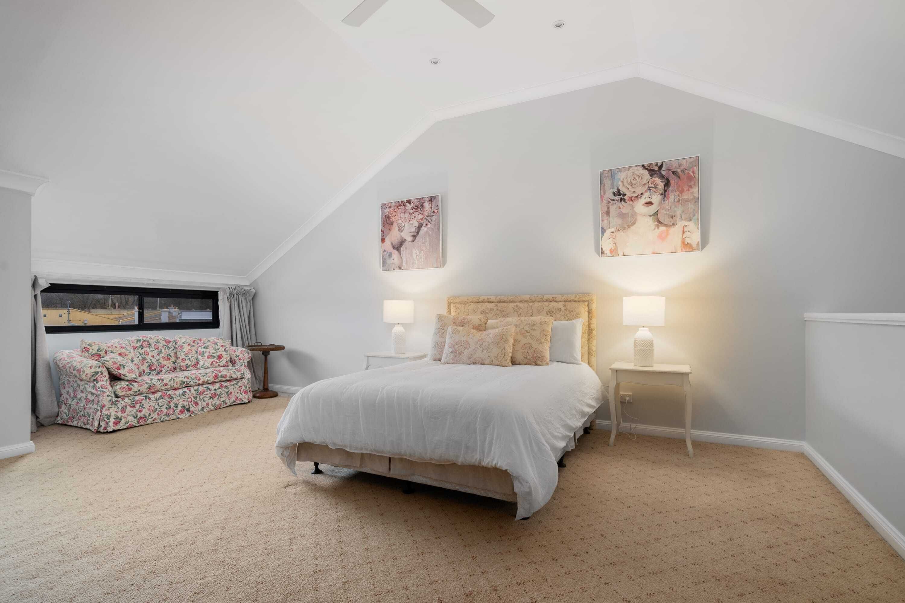 2 bedrooms, iron/ironing board, travel cot, WiFi