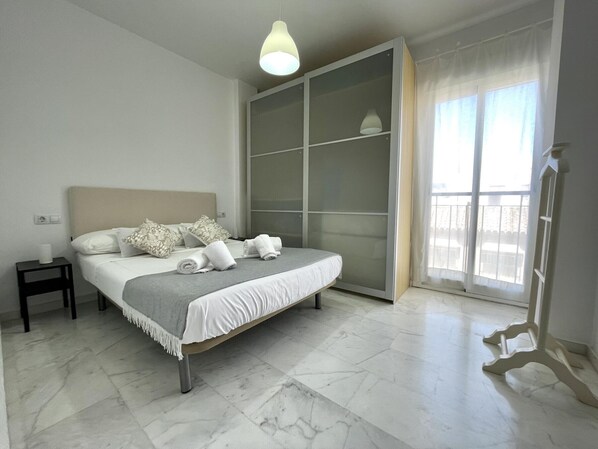 2 chambres, Wi-Fi gratuit, draps fournis