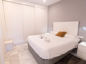 3 bedrooms, free WiFi, bed sheets
