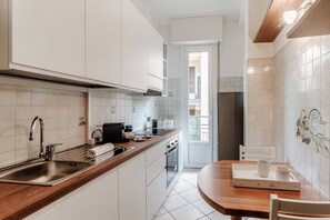 Appartement, balcon | Cuisine privée
