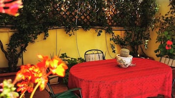 Ristorazione all'aperto