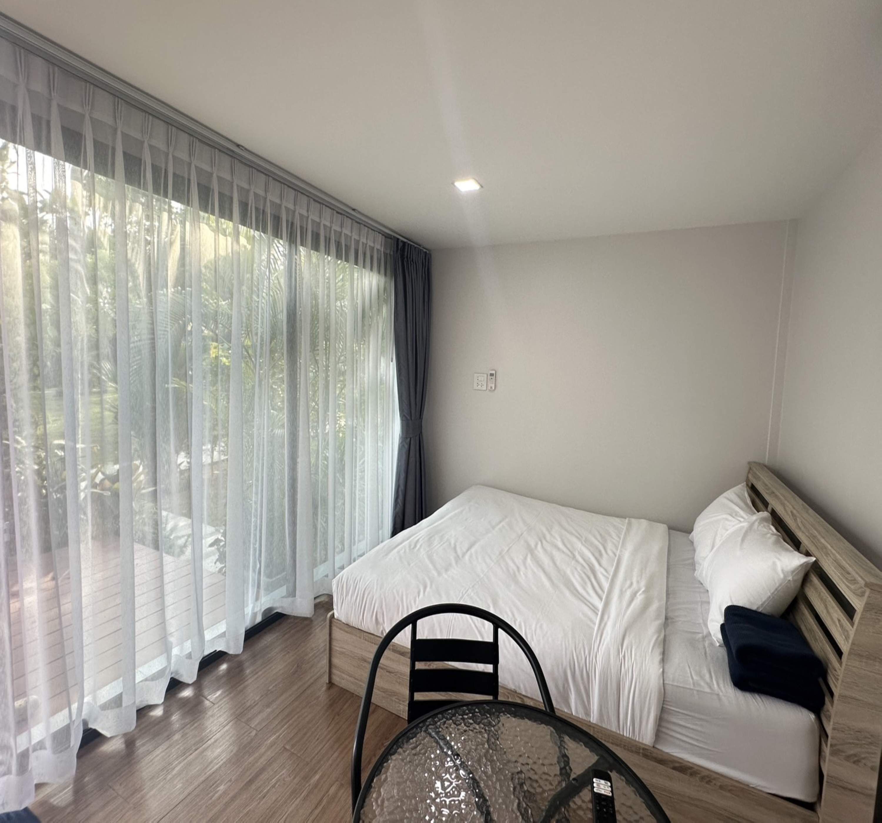 Standard Double Room | Desk, laptop workspace, free WiFi, bed sheets