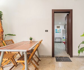 Interior entrance - Little Havana Apartment by Wonderful Italy (Bari)