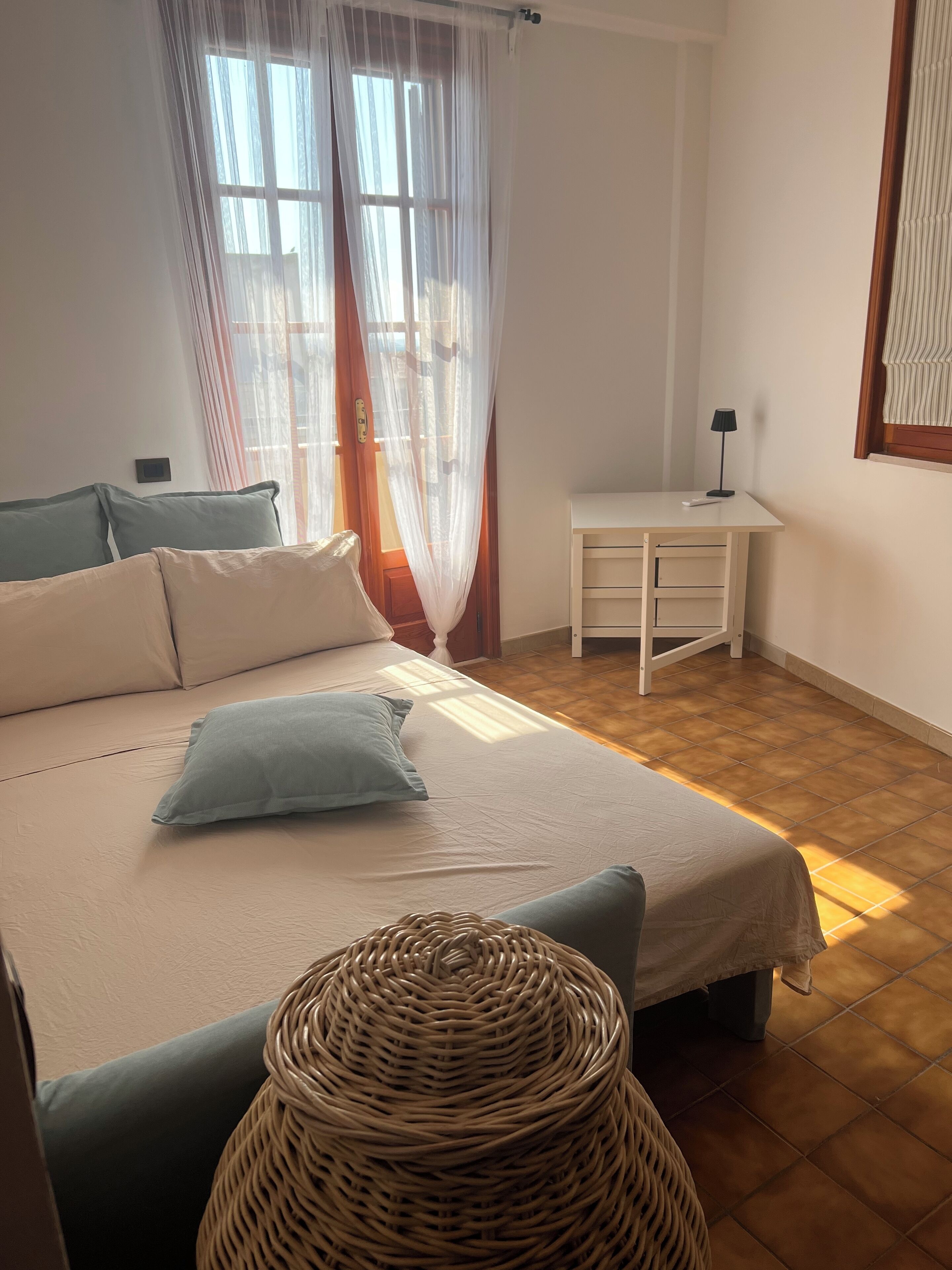 2 chambres, fer et planche à repasser, Wi-Fi, draps fournis