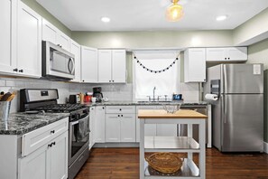 Fridge, microwave, oven, stovetop - Cozy Home | Walk to Churchill & Cardinal Stadium! (Louisville)