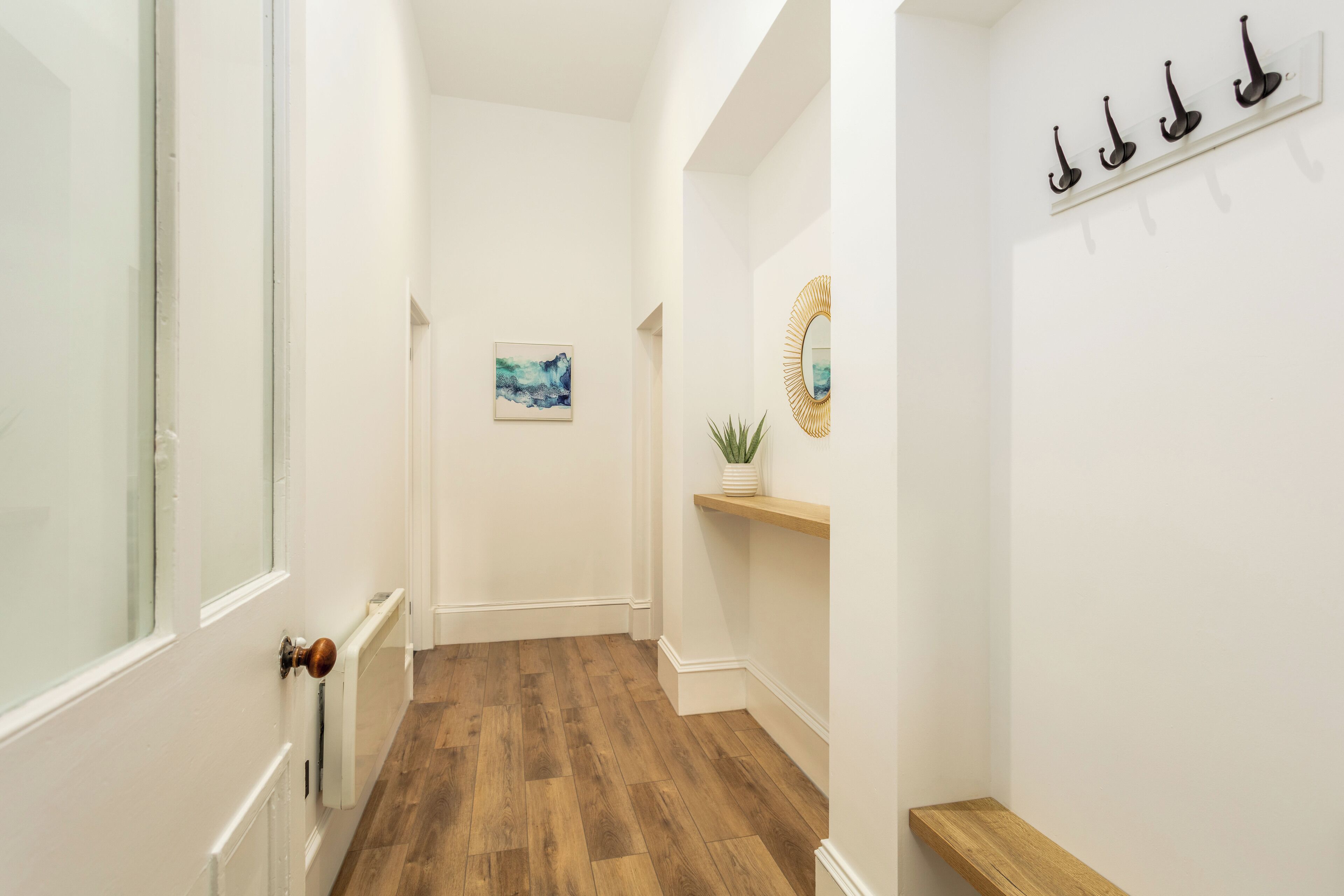 3 bedrooms, iron/ironing board, free WiFi