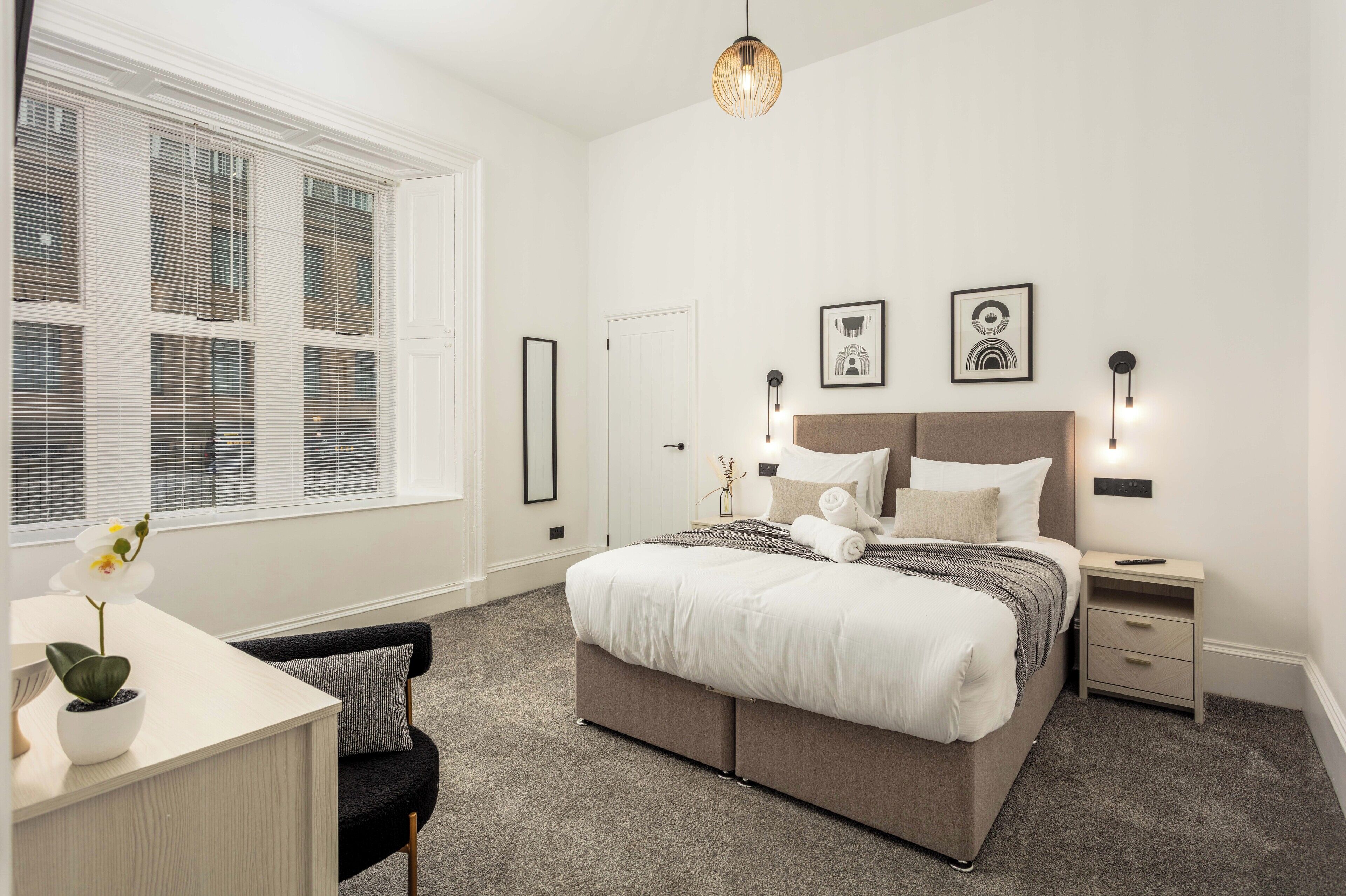 3 chambres, fer et planche à repasser, Wi-Fi gratuit