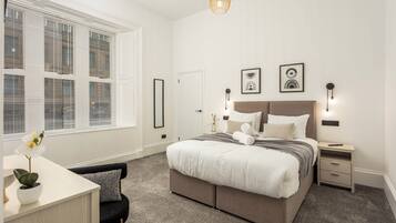 3 kamar tidur, setrika/meja setrika, dan Wi-Fi gratis