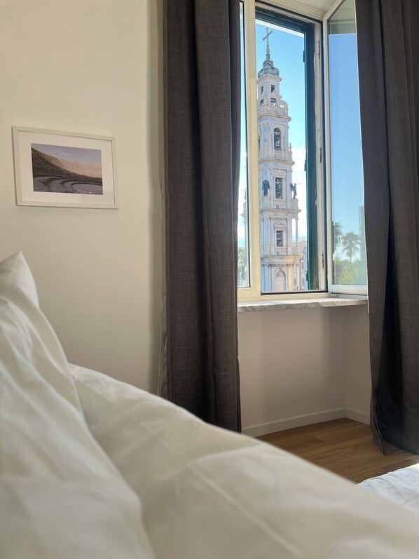 1 bedroom, desk, free WiFi, bed sheets - Modern B&b Right in the Center of Pompei (Pompei)