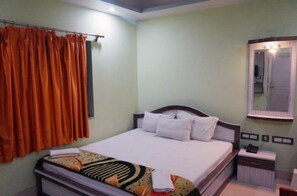Standard Double Room | Soundproofing, free WiFi, bed sheets - Goroomgo Thikana Guest House Digha (Kanthi)